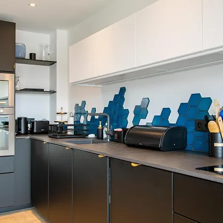 Guestready - Wonderful Apt With Parking Access! *